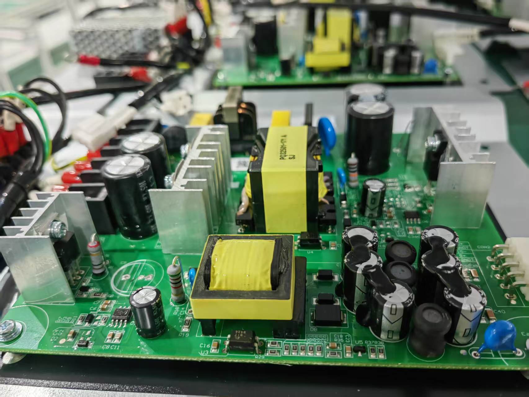 Eine kurze Einführung von YT Electric AHF- und SVG -Montagelinie