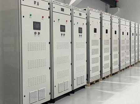 Wie statische Var-Generatoren die industrielle Stromqualität verbessern