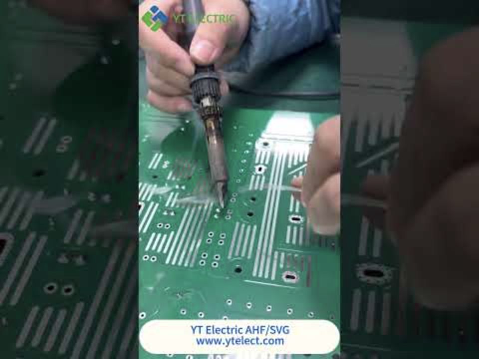 Einblick in das YT Electric Werk: Professionelle Schweißfertigung von SVG / STATCOM Netzqualitätsgeräten